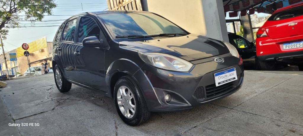 Fiesta 1.6 Flex 4 portas completo — foto 3