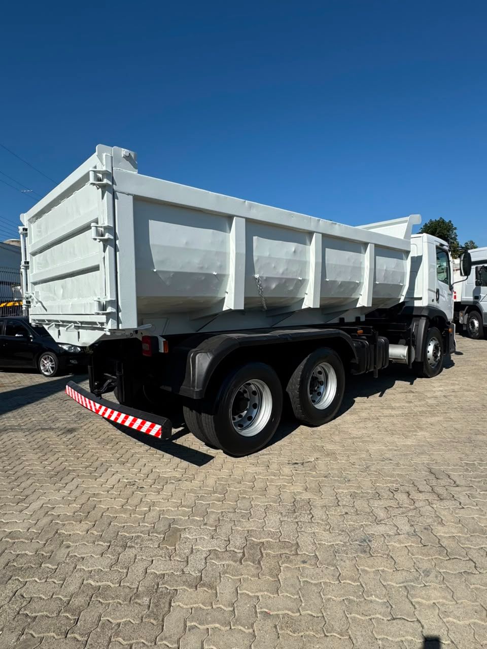 Vw 24-260 Caçamba  — foto 4