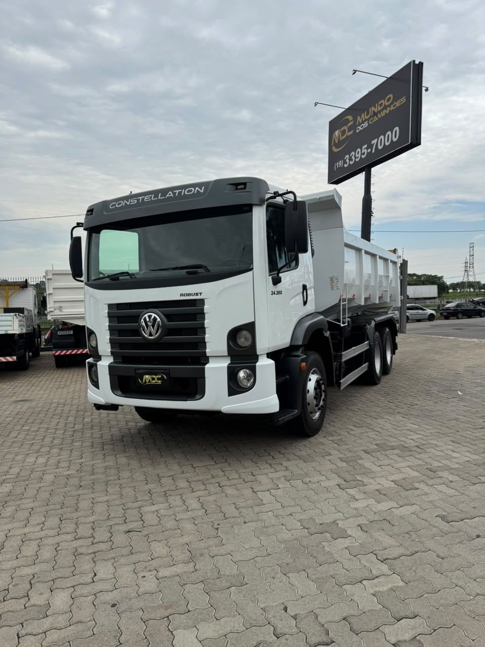 VW 24-260 - CAÇAMBA  — foto 1
