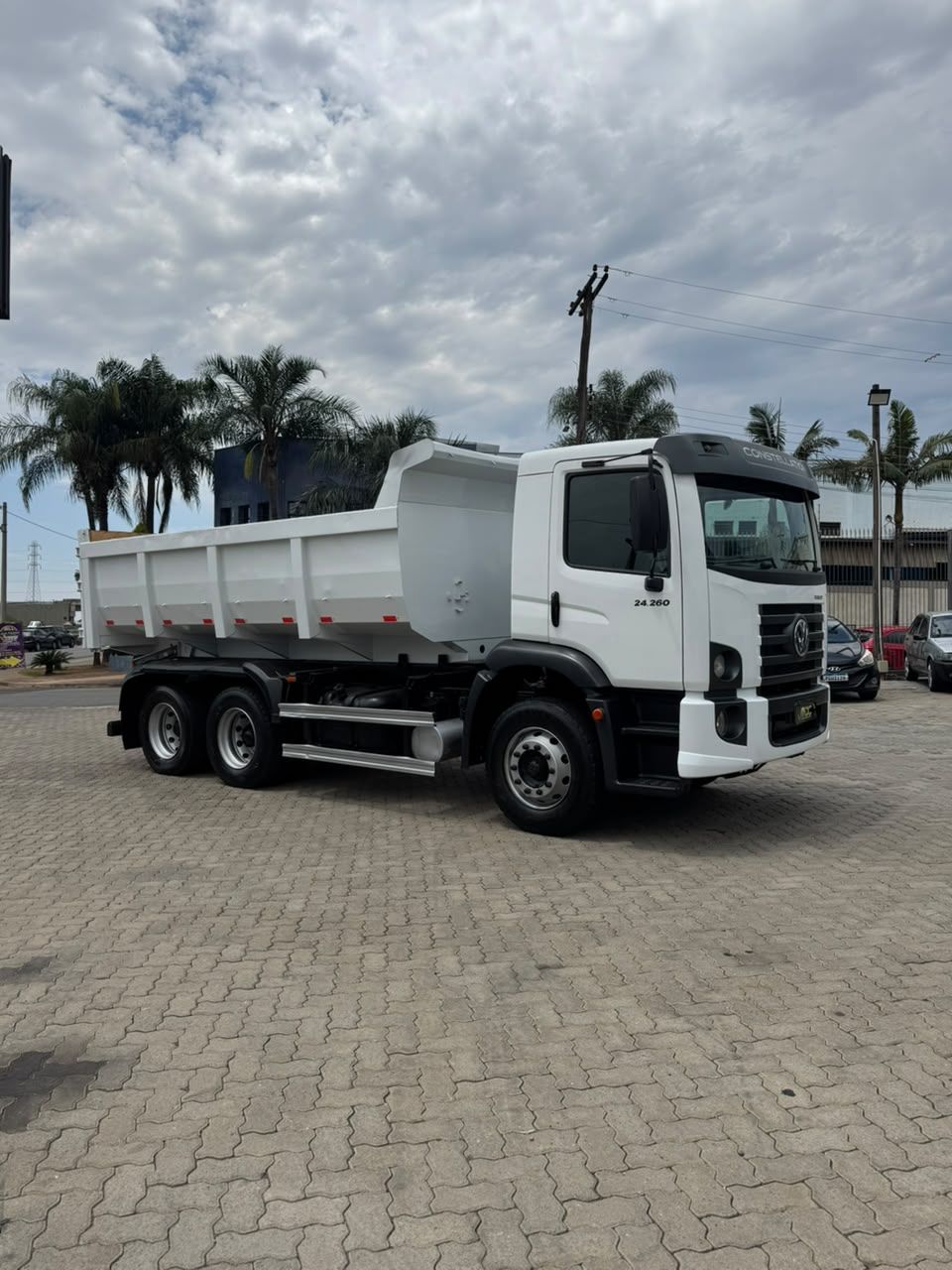 VW 24-260 - CAÇAMBA  — foto 4