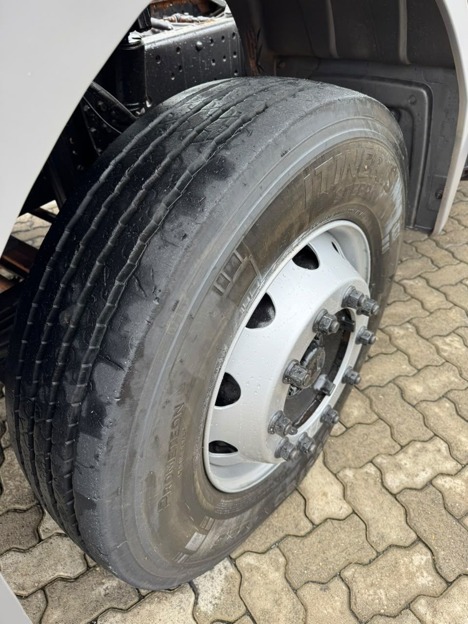 MB ATEGO 2426 - TANQUE PIPA 12.000 LTS — foto 12