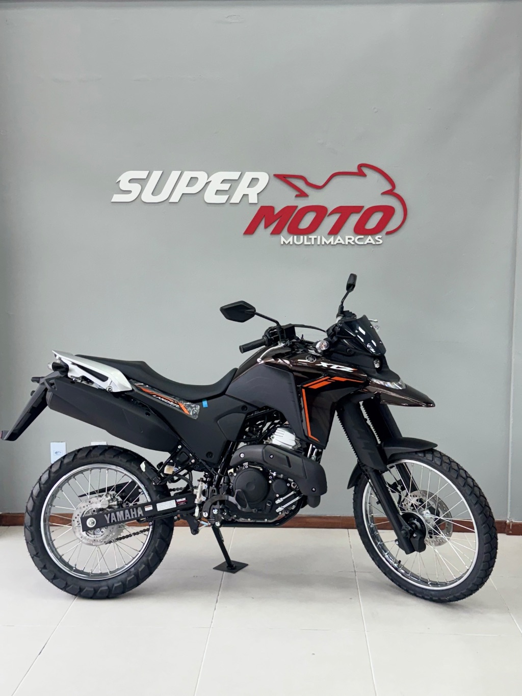 XTZ 250 LANDER CONNECTED — foto 1