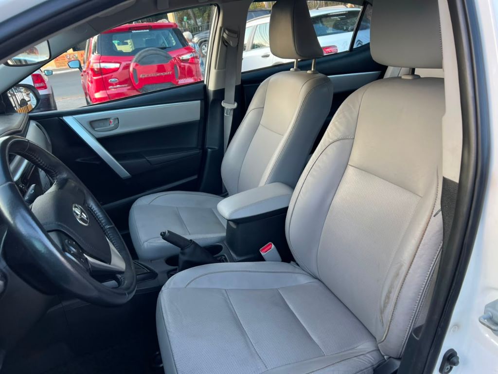 Corolla GLi Upper 1.8 Flex 16V Aut. — foto 11
