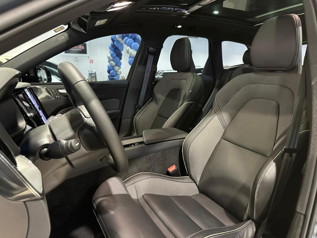 XC 60 T-8 Ultim.Dark 2.0 AWD (Híbrido) — foto 19