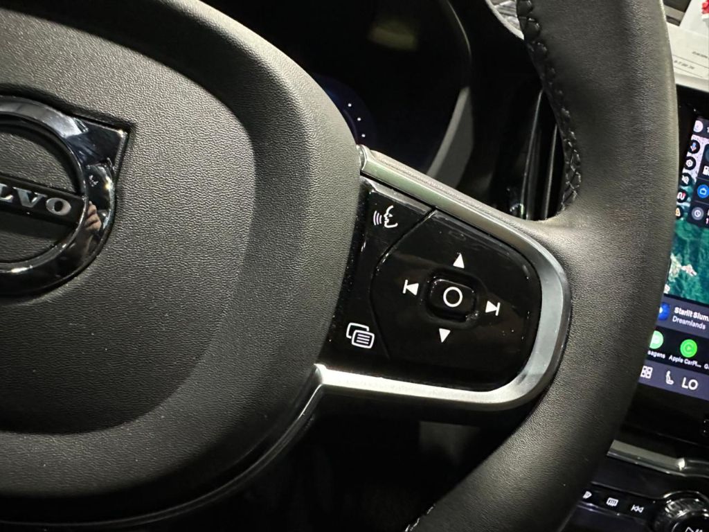 XC 60 T-8 Ultim.Dark 2.0 AWD (Híbrido) — foto 12