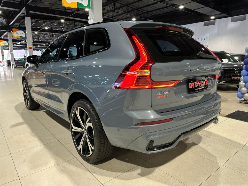 XC 60 T-8 Ultim.Dark 2.0 AWD (Híbrido) — foto 4