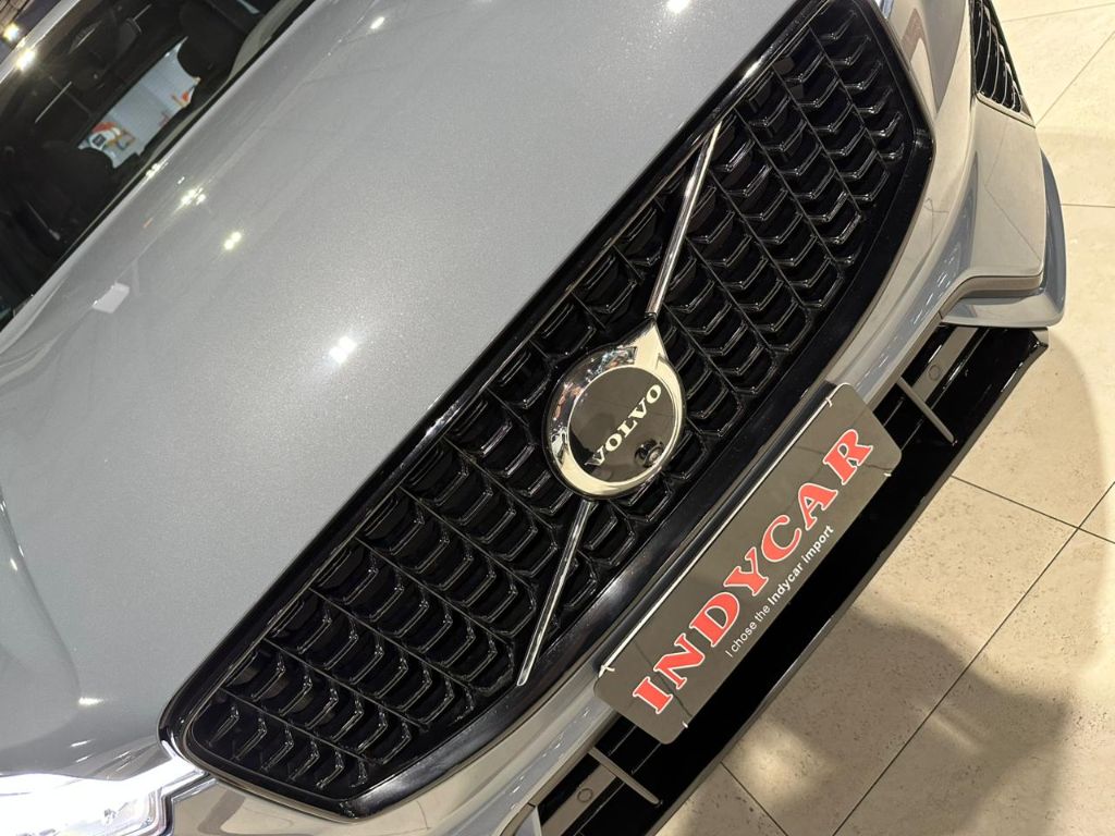 XC 60 T-8 Ultim.Dark 2.0 AWD (Híbrido) — foto 28