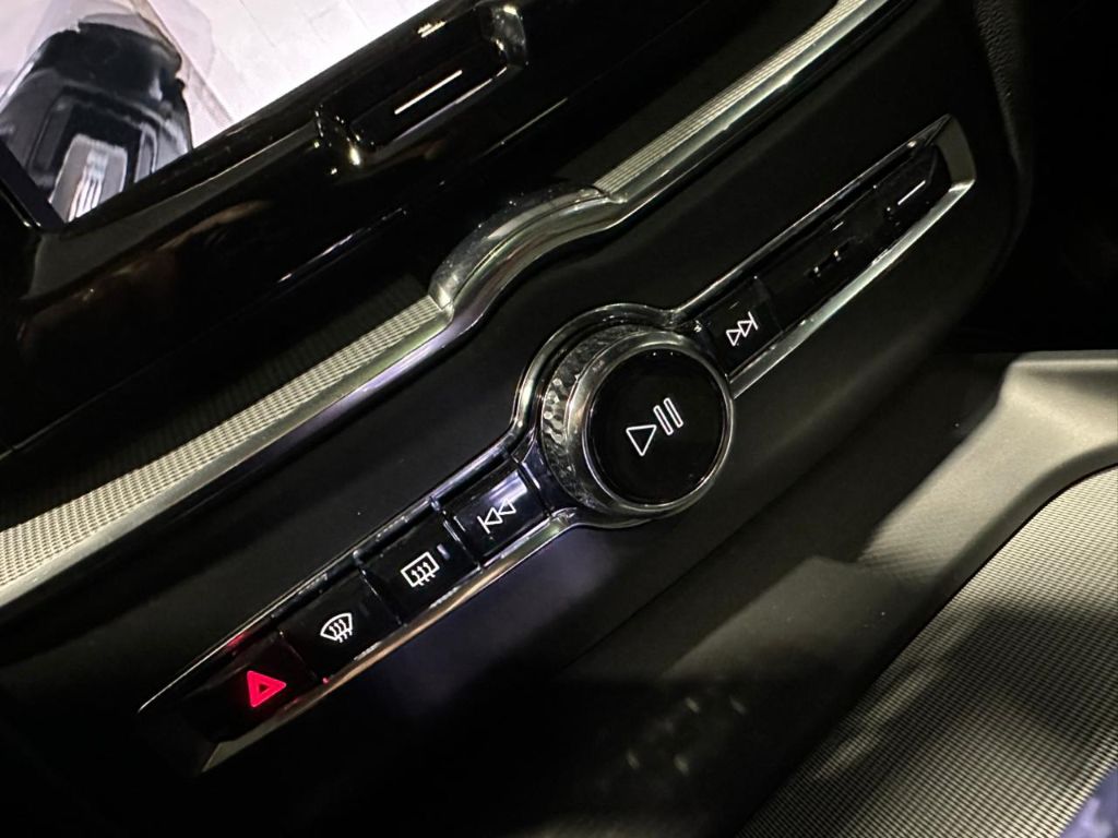 XC 60 T-8 Ultim.Dark 2.0 AWD (Híbrido) — foto 14