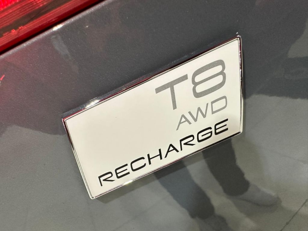 XC 60 T-8 Ultim.Dark 2.0 AWD (Híbrido) — foto 24