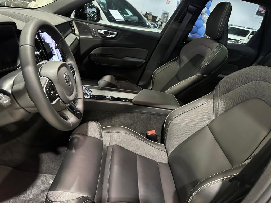 XC 60 T-8 Ultim.Dark 2.0 AWD (Híbrido) — foto 18
