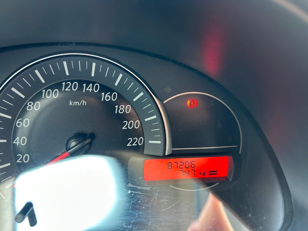 MARCH SL 1.6 16V Flex Fuel 5p — foto 11