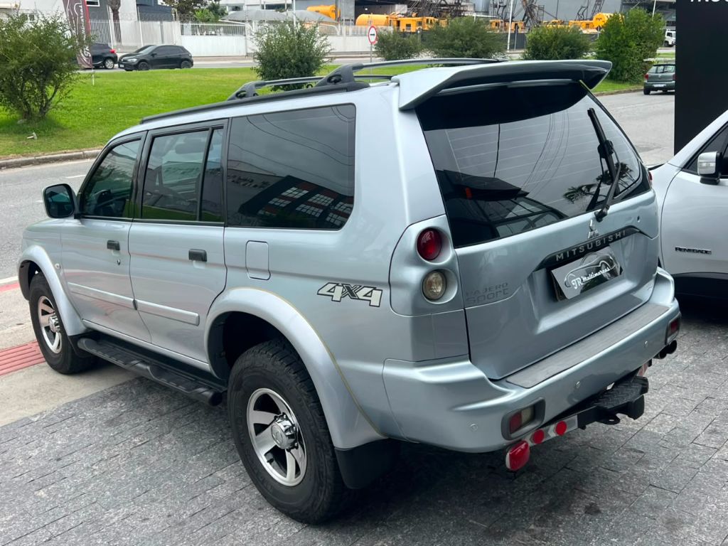 Pajero Sport SE/ HPE 2.8 4x4 Diesel Aut. — foto 4
