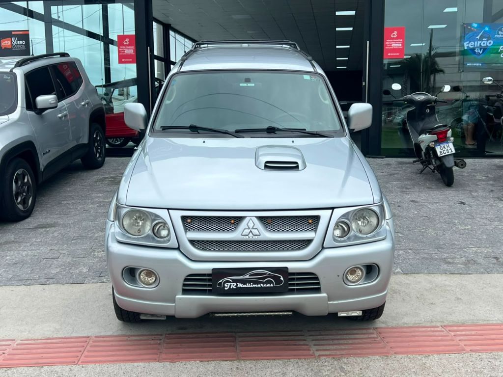 Pajero Sport SE/ HPE 2.8 4x4 Diesel Aut. — foto 3