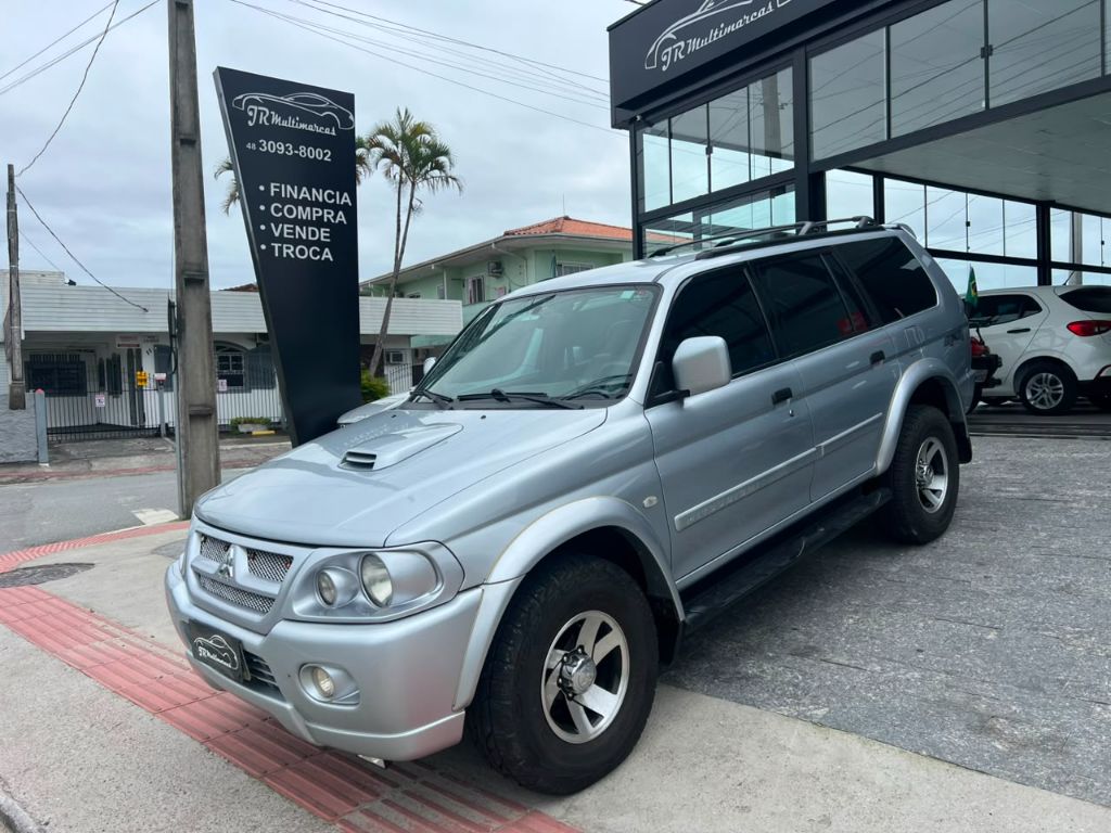 Pajero Sport SE/ HPE 2.8 4x4 Diesel Aut. — foto 1