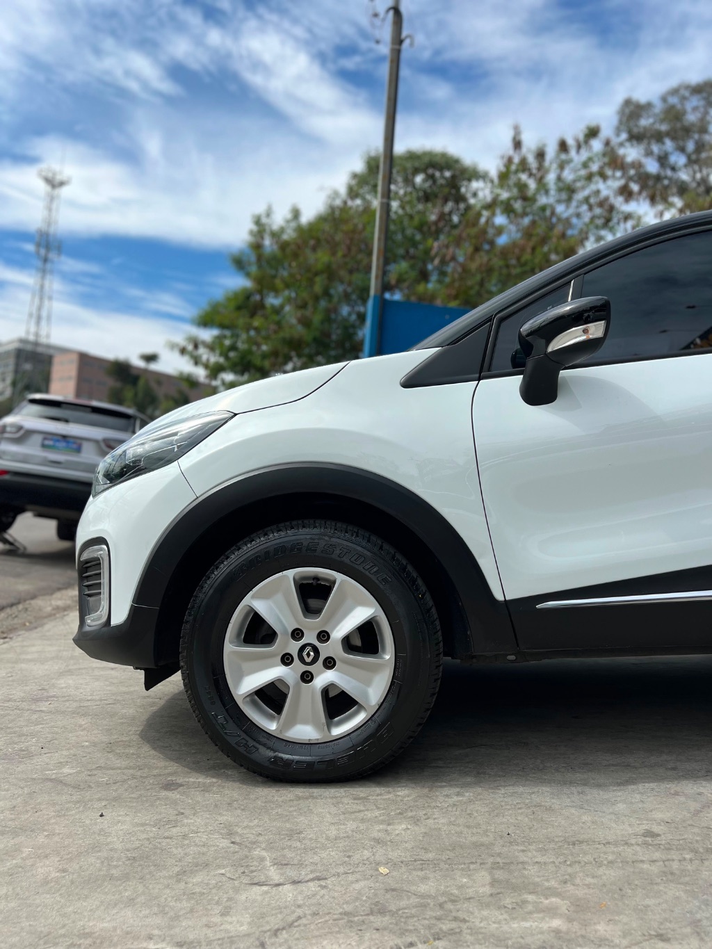 CAPTUR Life 1.6 16V Flex 5p Aut. — foto 5