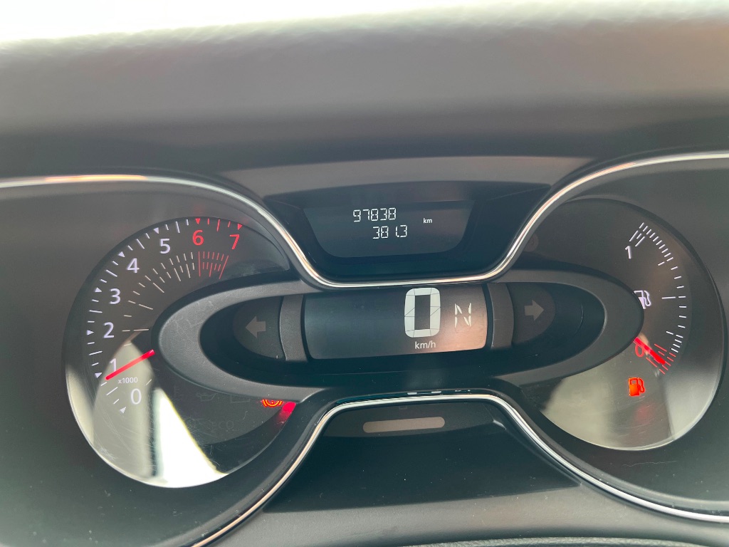 CAPTUR Life 1.6 16V Flex 5p Aut. — foto 19