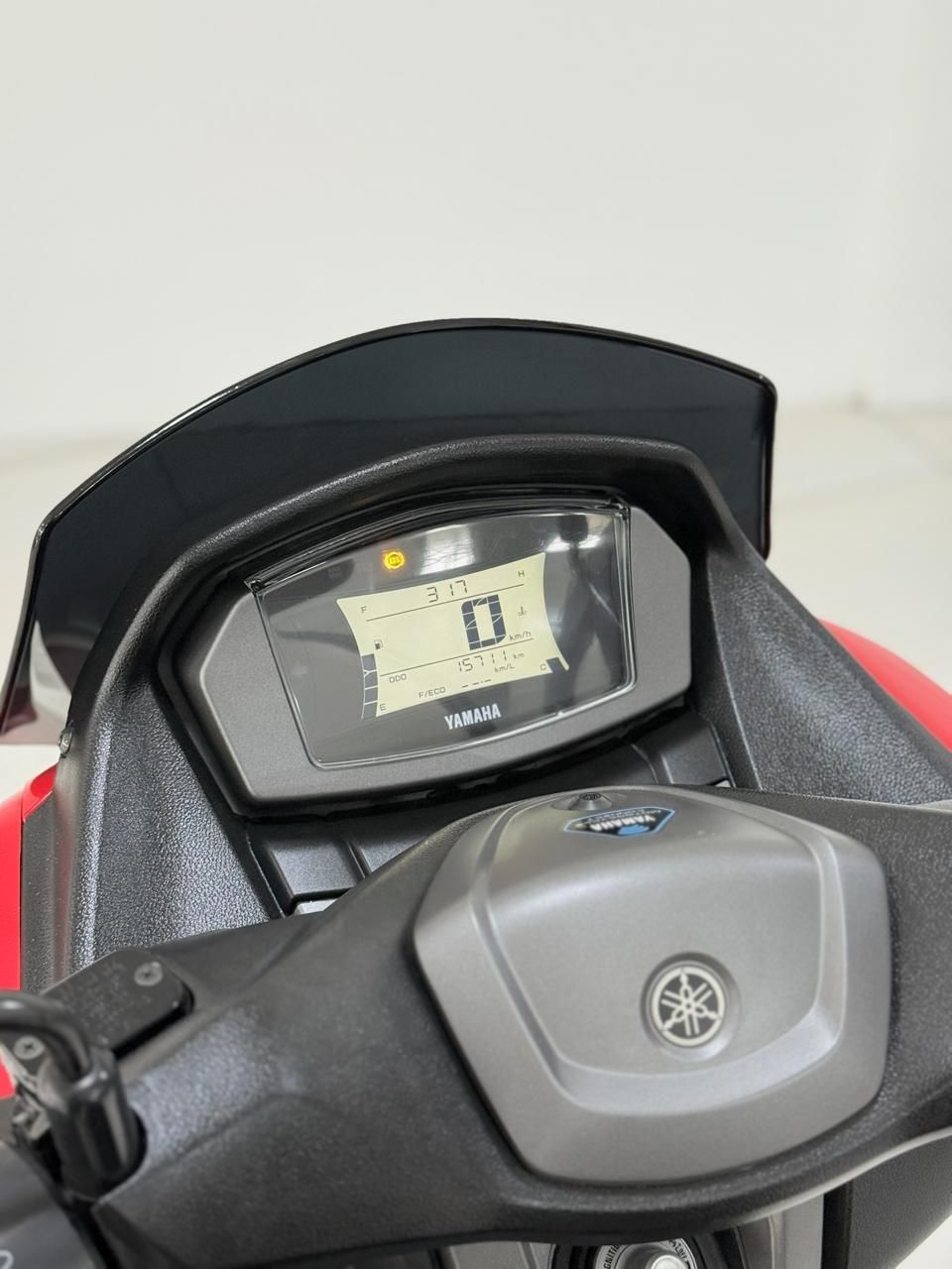 NMAX Connected 160 ABS — foto 6