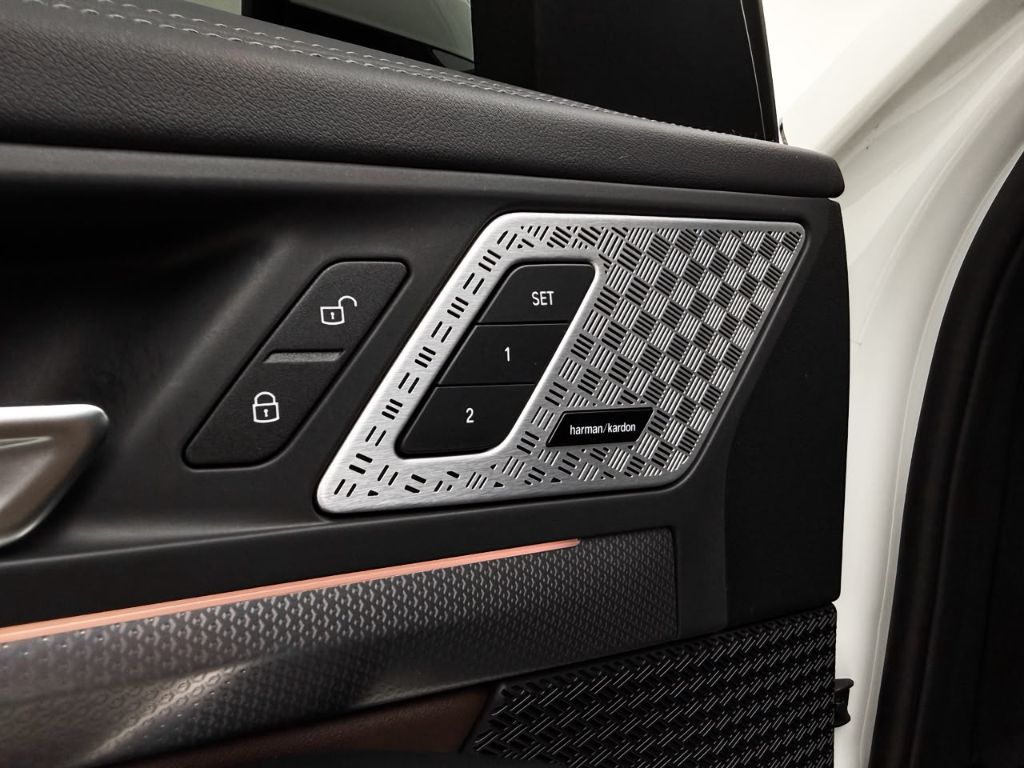 X1 SDRIVE 20i M Sport 2.0 TB Aut. — foto 12