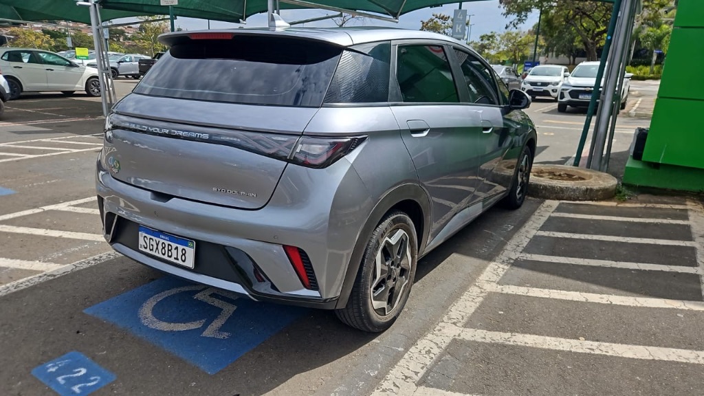 Dolphin EV (Elétrico) — foto 3