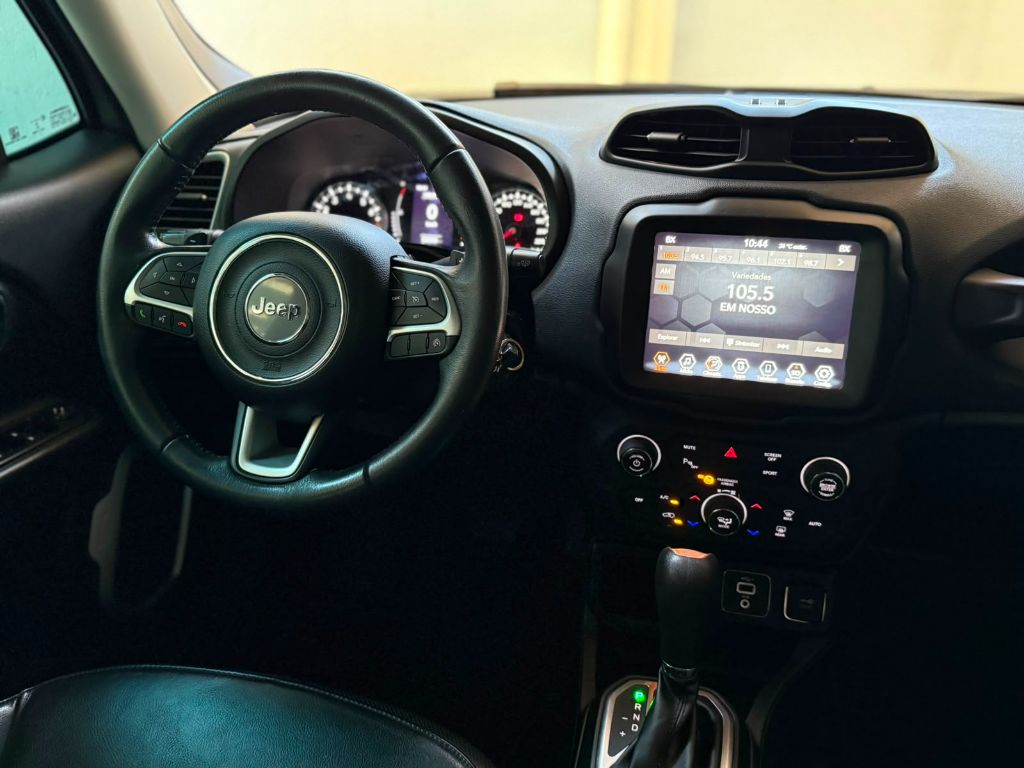Renegade Longitude 1.8 4x2 Flex 16V Aut. — foto 6