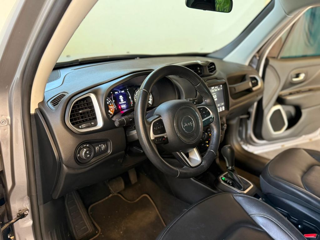 Renegade Longitude 1.8 4x2 Flex 16V Aut. — foto 5