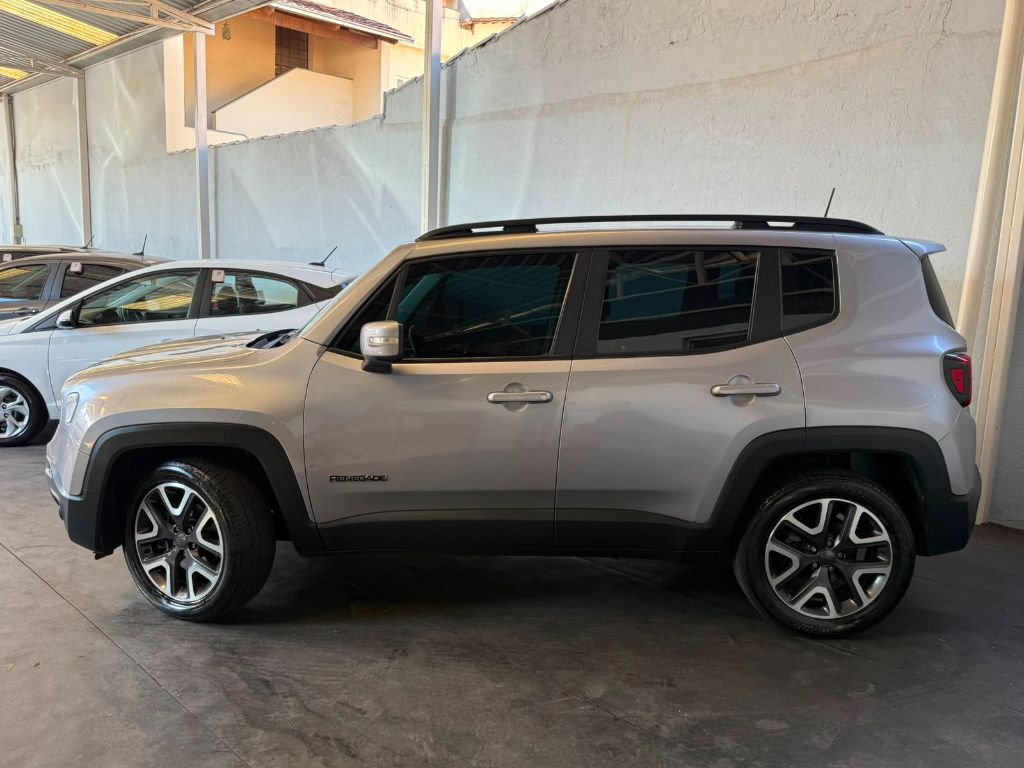 Renegade Longitude 1.8 4x2 Flex 16V Aut. — foto 14