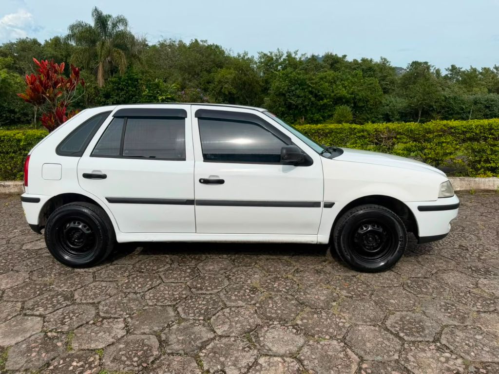 Gol 1.0 Plus 8v 4p — foto 8