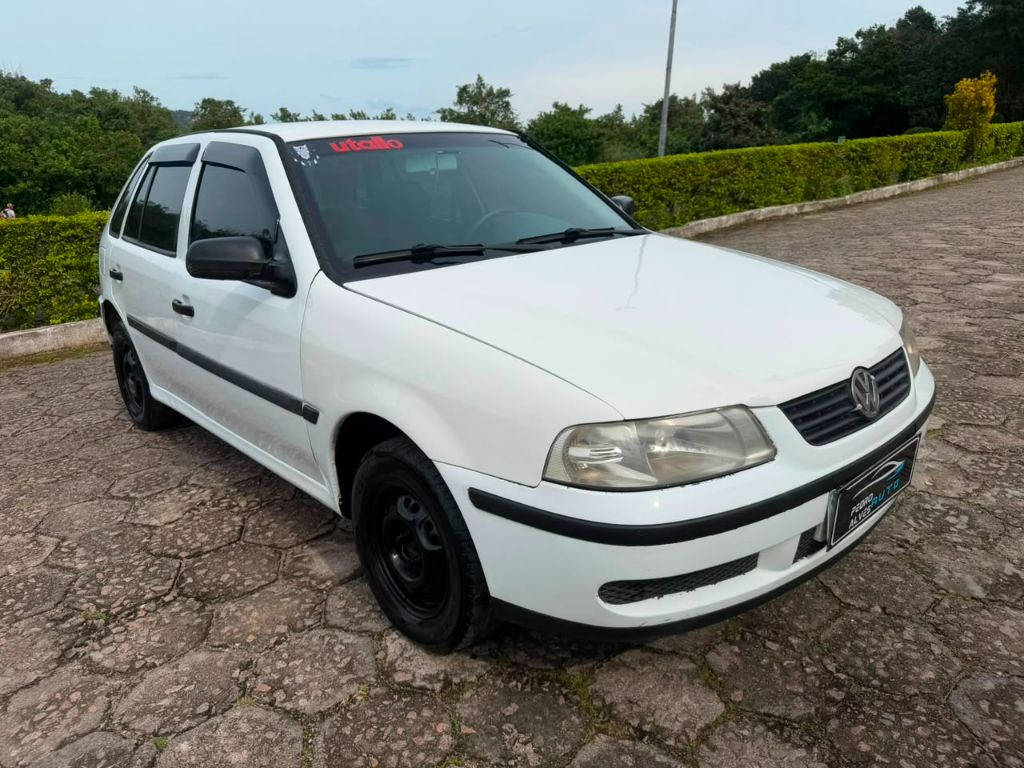 Gol 1.0 Plus 8v 4p — foto 2