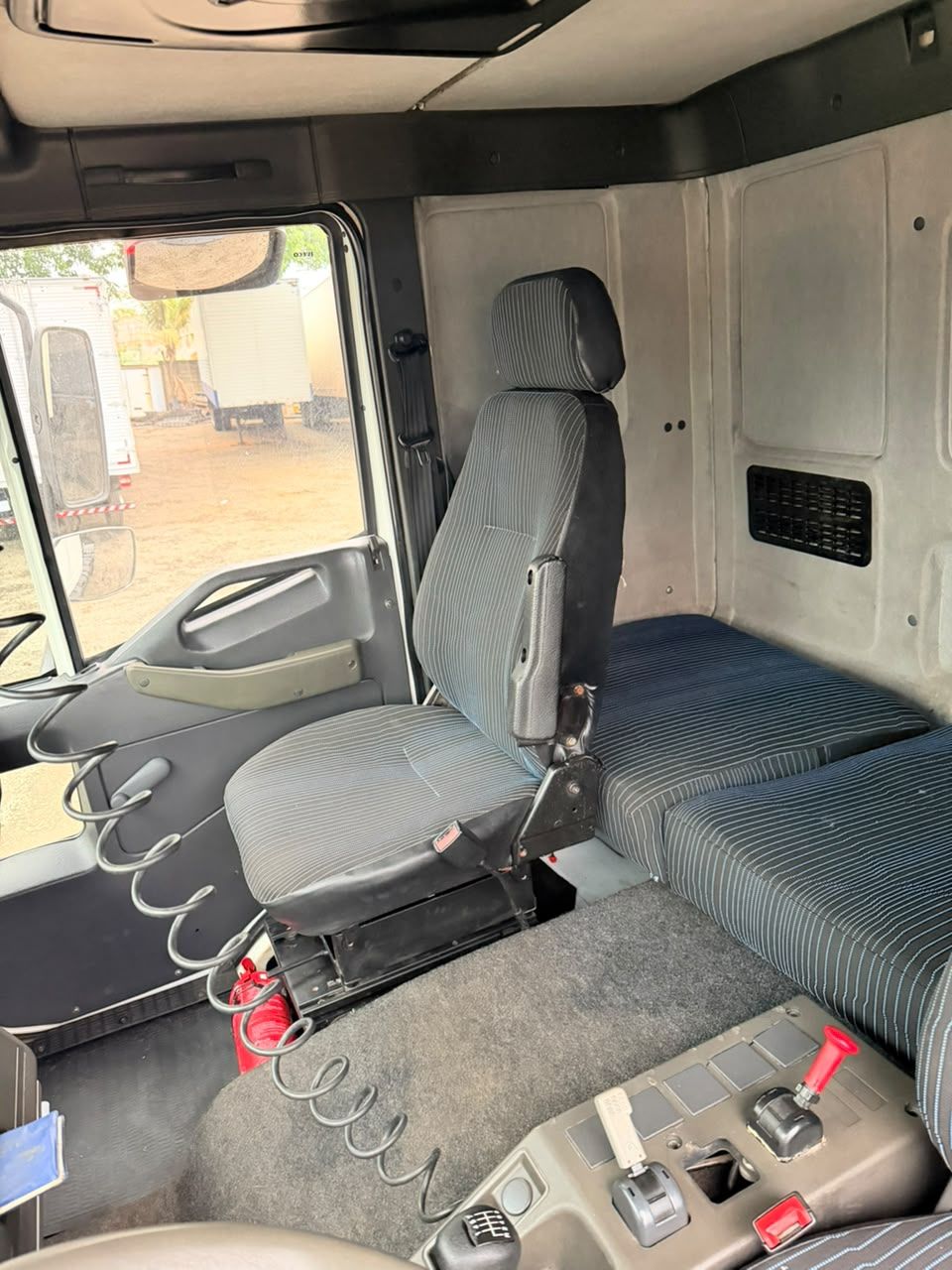 EUROCARGO CAVALLINO 450-E32 T 2p (dies.) — foto 8