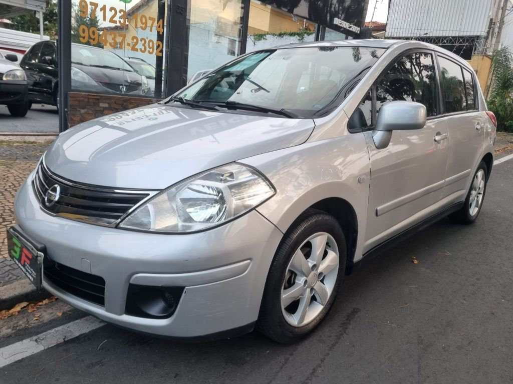 TIIDA S 1.8/1.8 Flex 16V  Mec. — foto 1