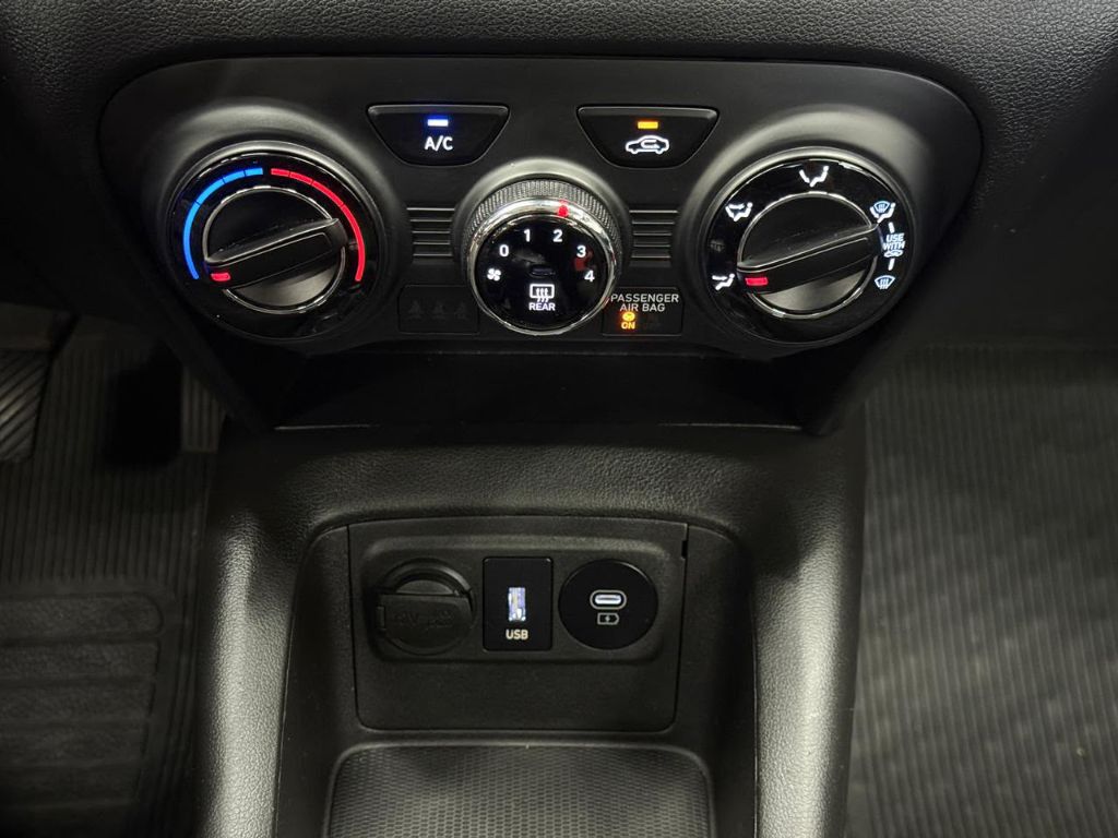 HB20 1.0 COMFORT PLUS — foto 12