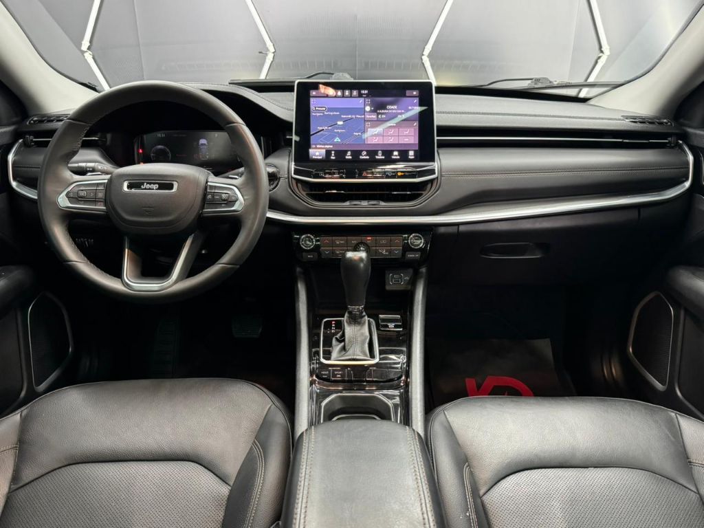 COMPASS 1.3 T270 LIMITED - C/ TETO SOLAR — foto 8