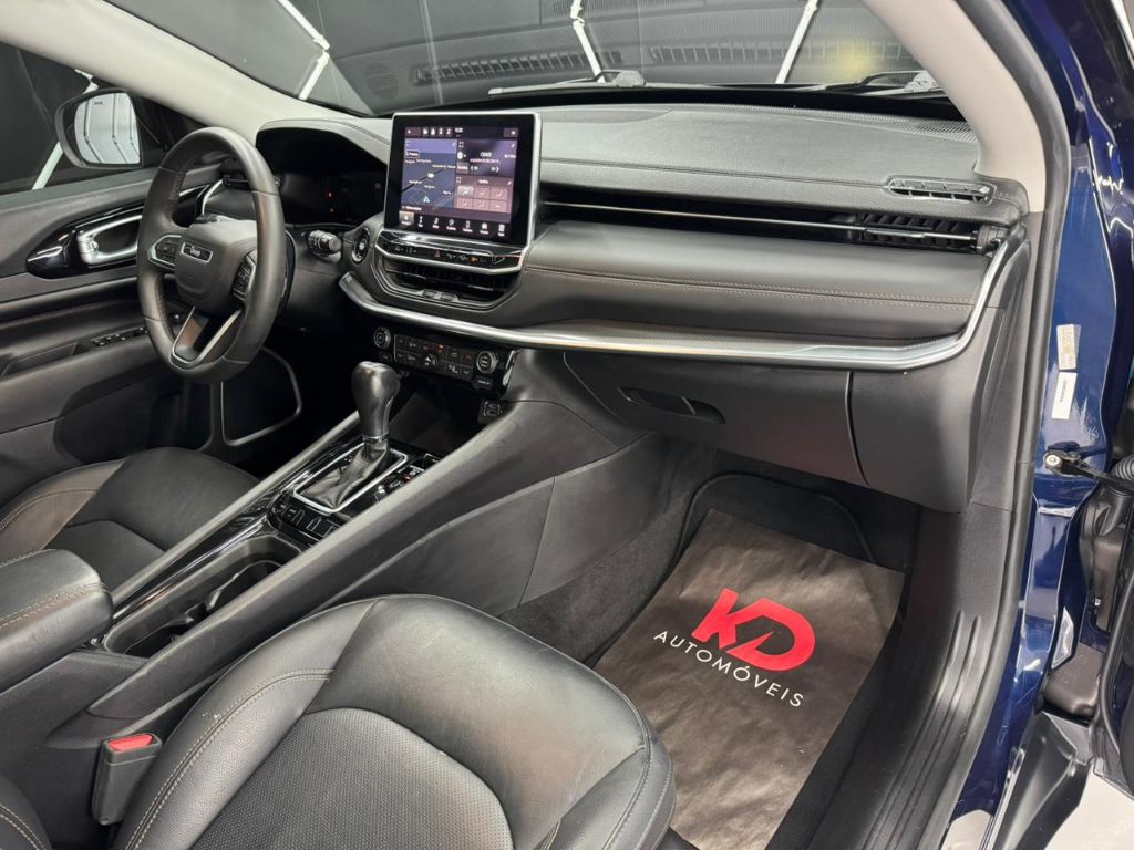 COMPASS 1.3 T270 LIMITED - C/ TETO SOLAR — foto 7