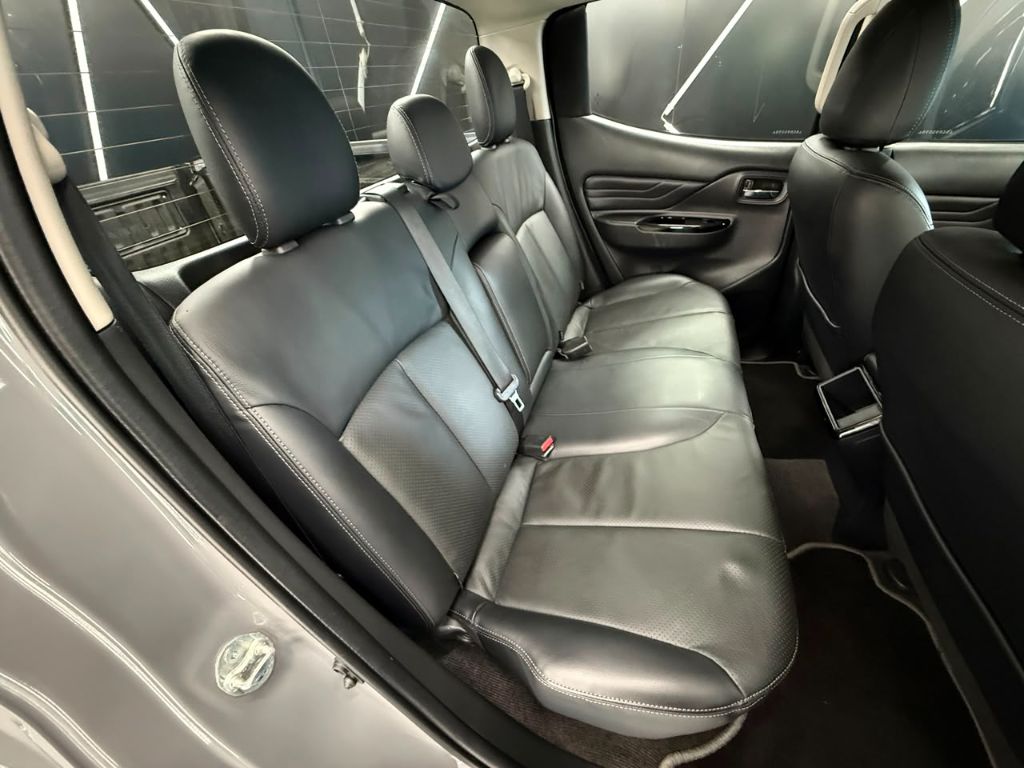 L200 TRITON 2.4 HPE-S URBAN 4X4 — foto 13