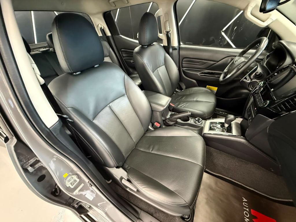 L200 TRITON 2.4 HPE-S URBAN 4X4 — foto 14