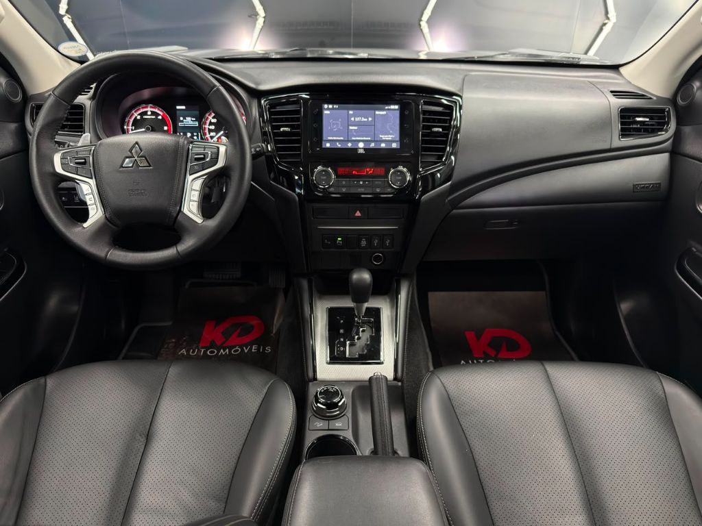 L200 TRITON 2.4 HPE-S URBAN 4X4 — foto 8