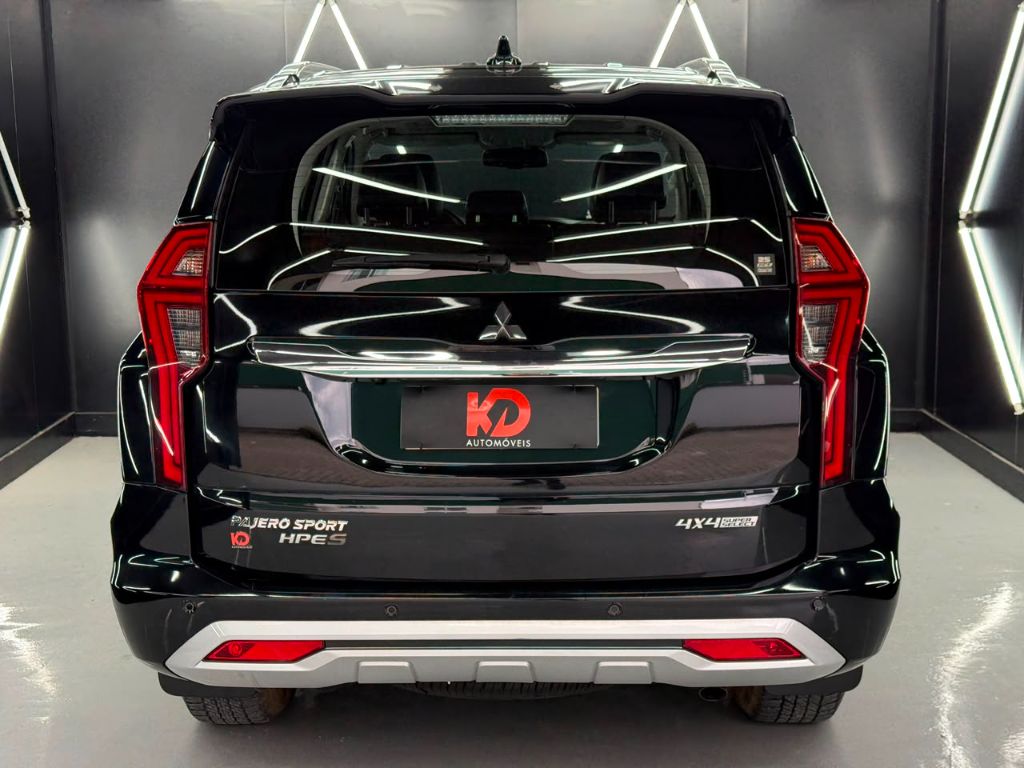 PAJERO SPORT 2.4 HPE-S 4X4 7 LUGARES — foto 4