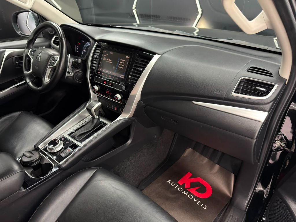 PAJERO SPORT 2.4 HPE-S 4X4 7 LUGARES — foto 7