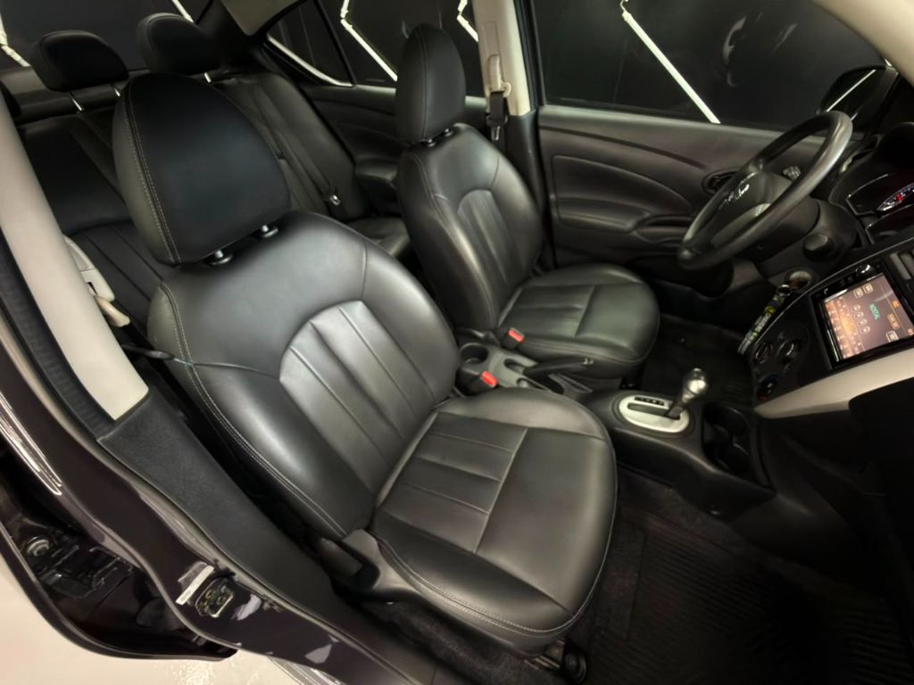 VERSA 1.6 V-DRIVE PLUS AT — foto 14