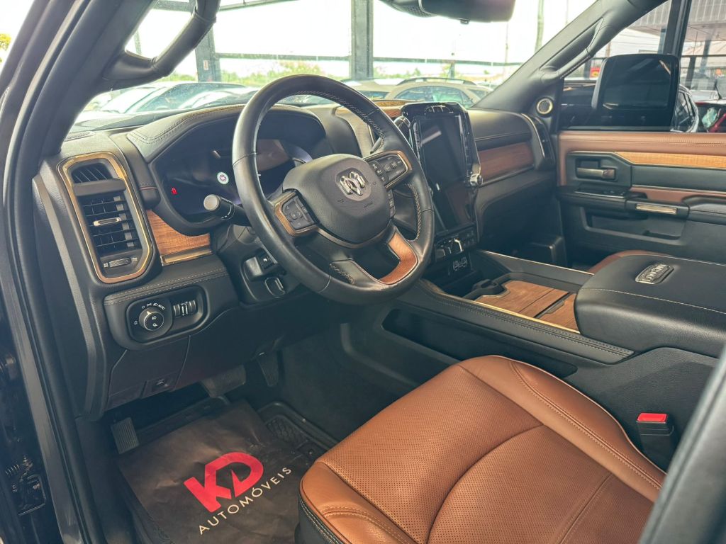 3500 6.7 LIMITED LONGHORN — foto 9