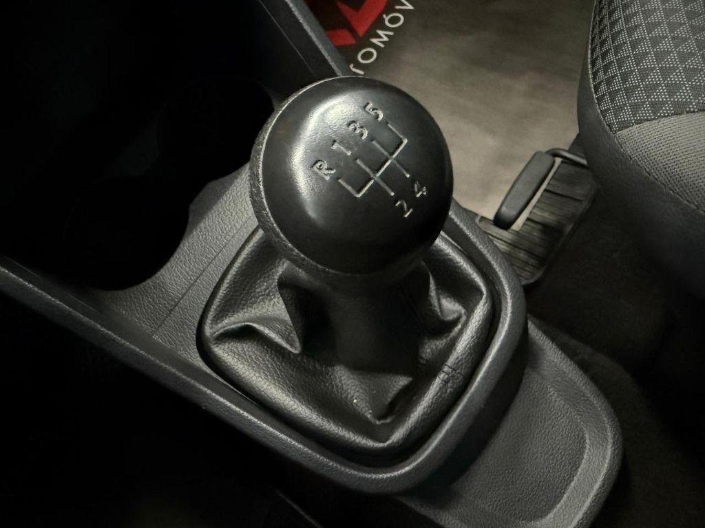 GOL 1.0 URBAN — foto 12