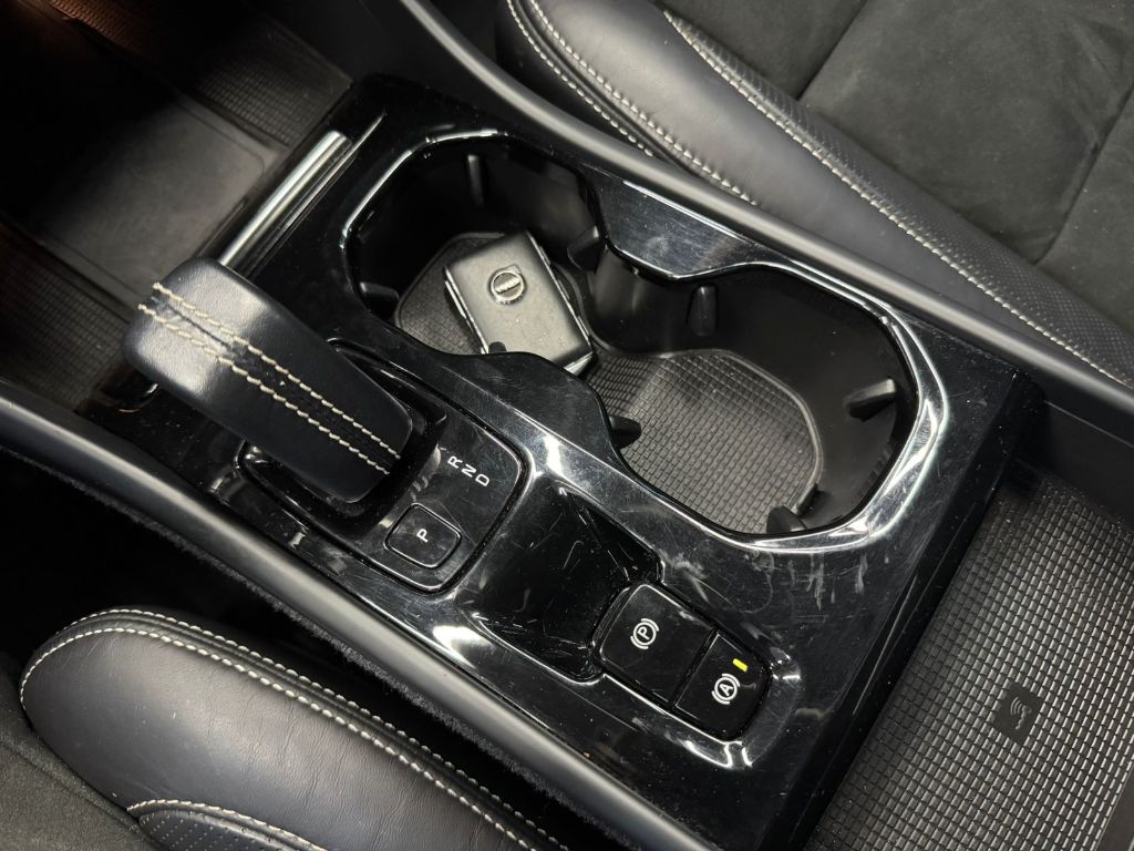 XC40 1.5 T5 R-DESIGN — foto 11