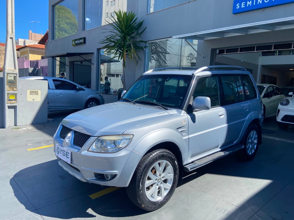 Pajero TR4 2.0/ 2.0 Flex 16V 4x4 Aut. — foto 2