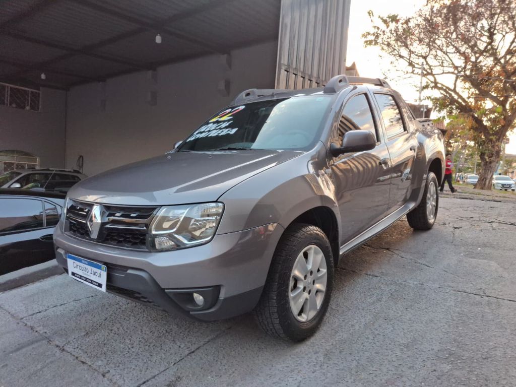Renault OROCH Expression 1.6 Flex  — foto 1