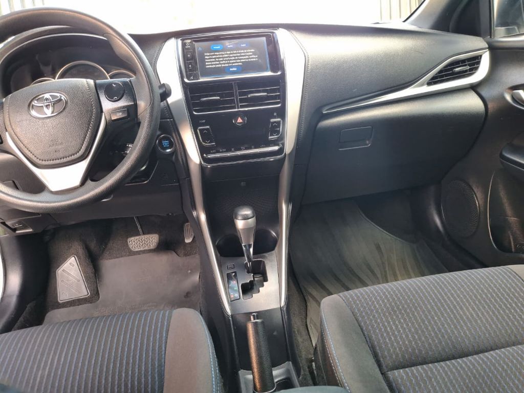 YARIS XL Plus Con. 1.5 Flex  Automatico — foto 7