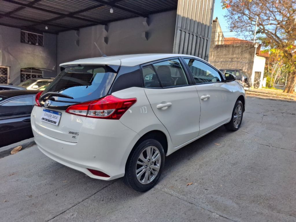YARIS XL Plus Con. 1.5 Flex  Automatico — foto 11
