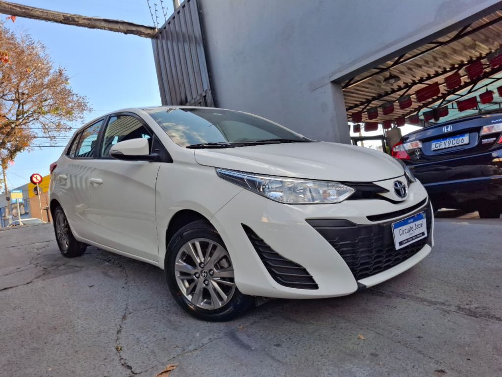 YARIS XL Plus Con. 1.5 Flex  Automatico — foto 3