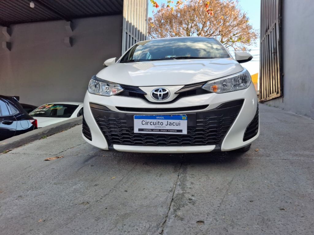 YARIS XL Plus Con. 1.5 Flex  Automatico — foto 17
