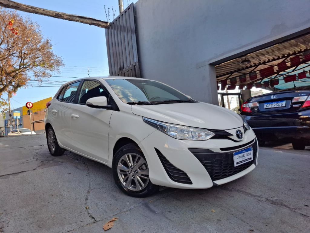 YARIS XL Plus Con. 1.5 Flex  Automatico — foto 14