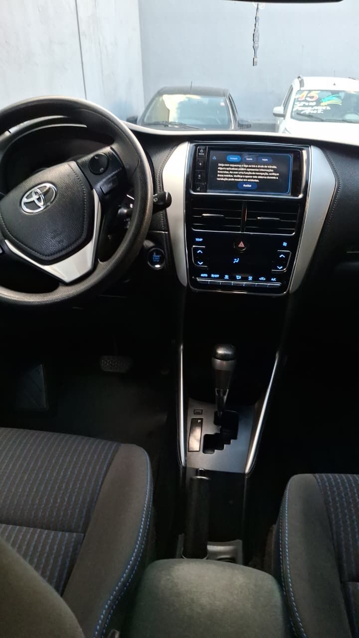 YARIS XL Plus Con. 1.5 Flex  Automatico — foto 9